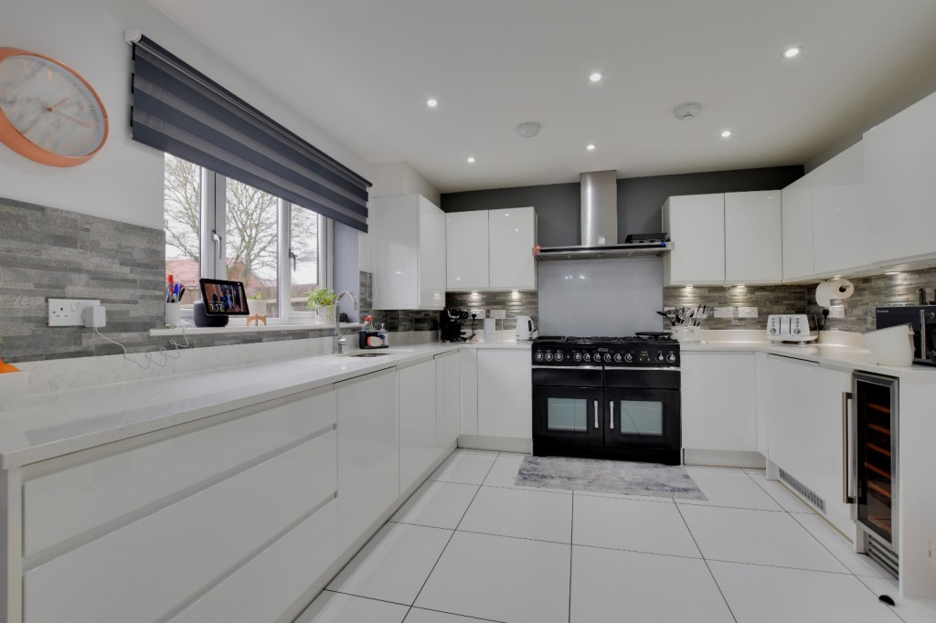 Images for Corbett Place, Maldon, Essex, CM9 EAID:ISSL BID:401