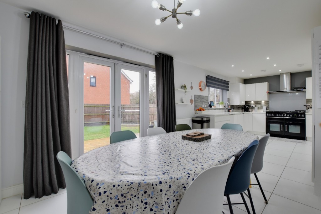 Images for Corbett Place, Maldon, Essex, CM9 EAID:ISSL BID:401