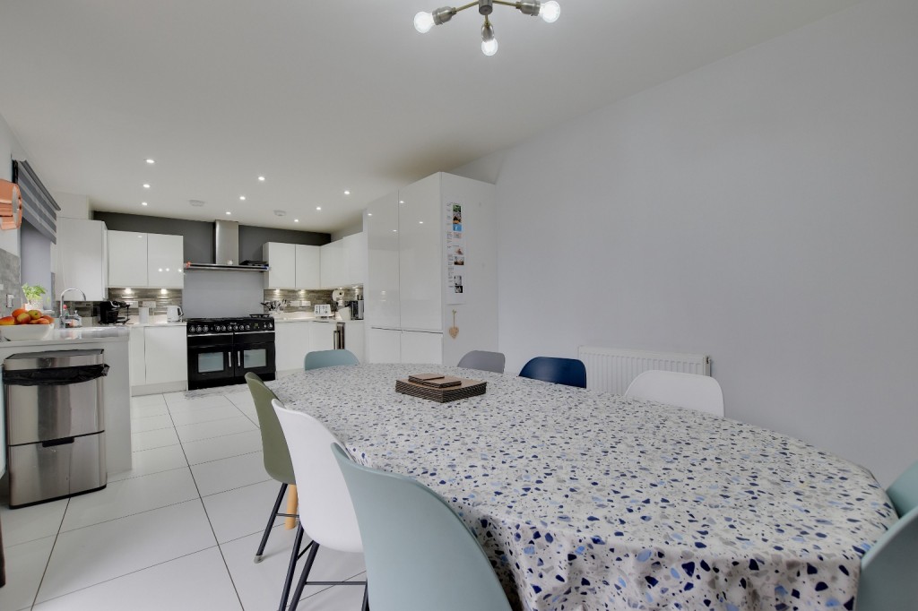 Images for Corbett Place, Maldon, Essex, CM9 EAID:ISSL BID:401