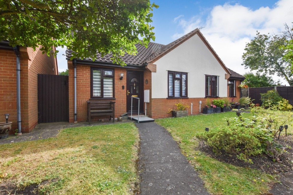 Images for Crescent Court, Crescent Road, Heybridge EAID:ISSL BID:401