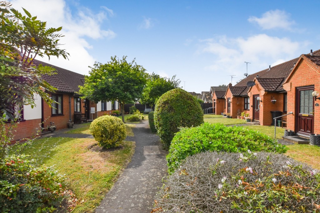 Images for Crescent Court, Crescent Road, Heybridge EAID:ISSL BID:401