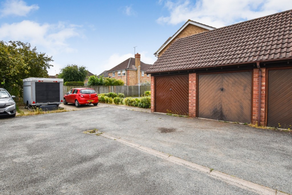 Images for Conyer Close, Maldon, Essex, CM9 EAID:ISSL BID:401