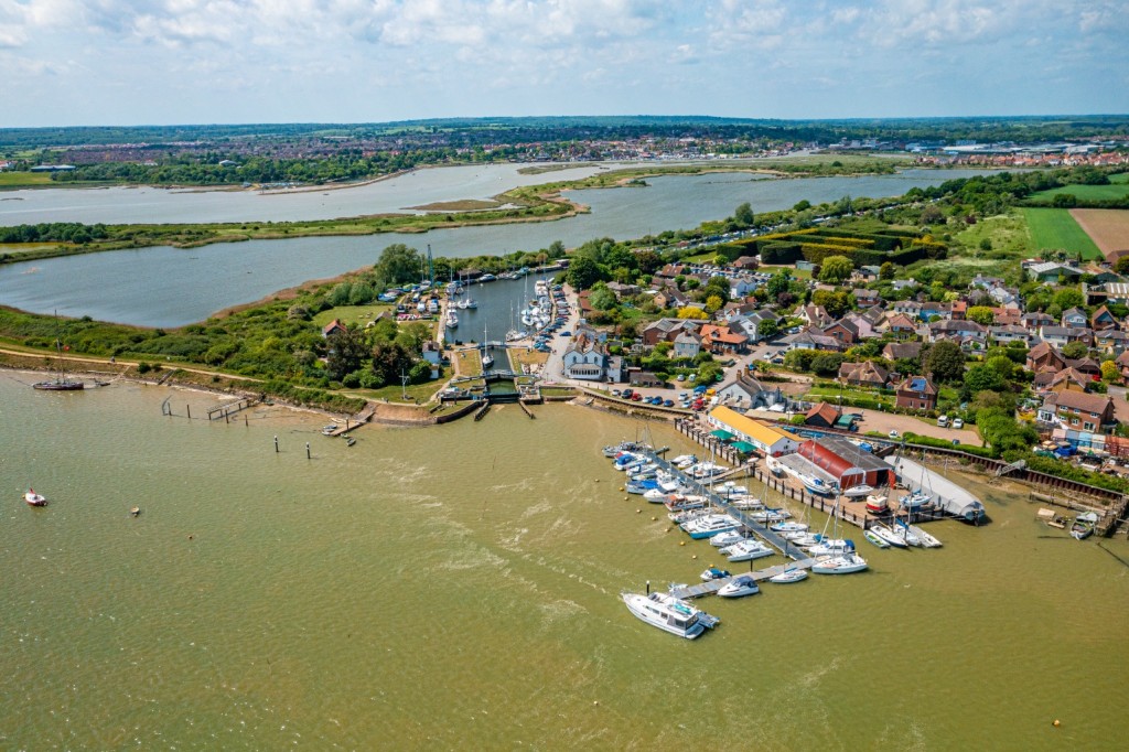 Images for Basin Road, Heybridge Basin EAID:ISSL BID:401